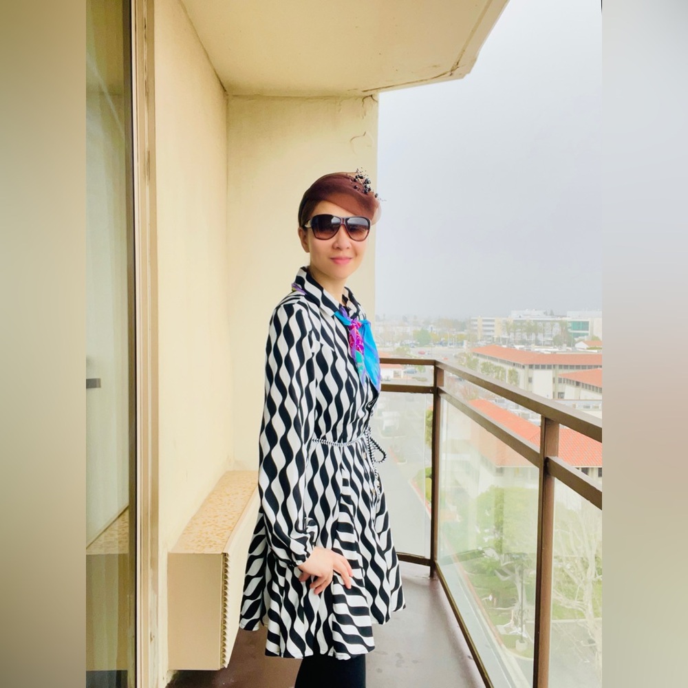 Black & White Pattern Dress - Picture 8 of 12